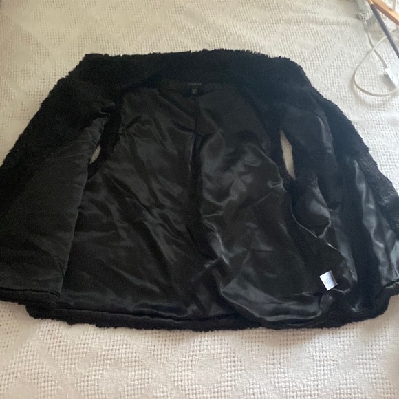 Talbots Black Faux Fur Vest with Stand Up Collar S/M - Picture 7 of 12